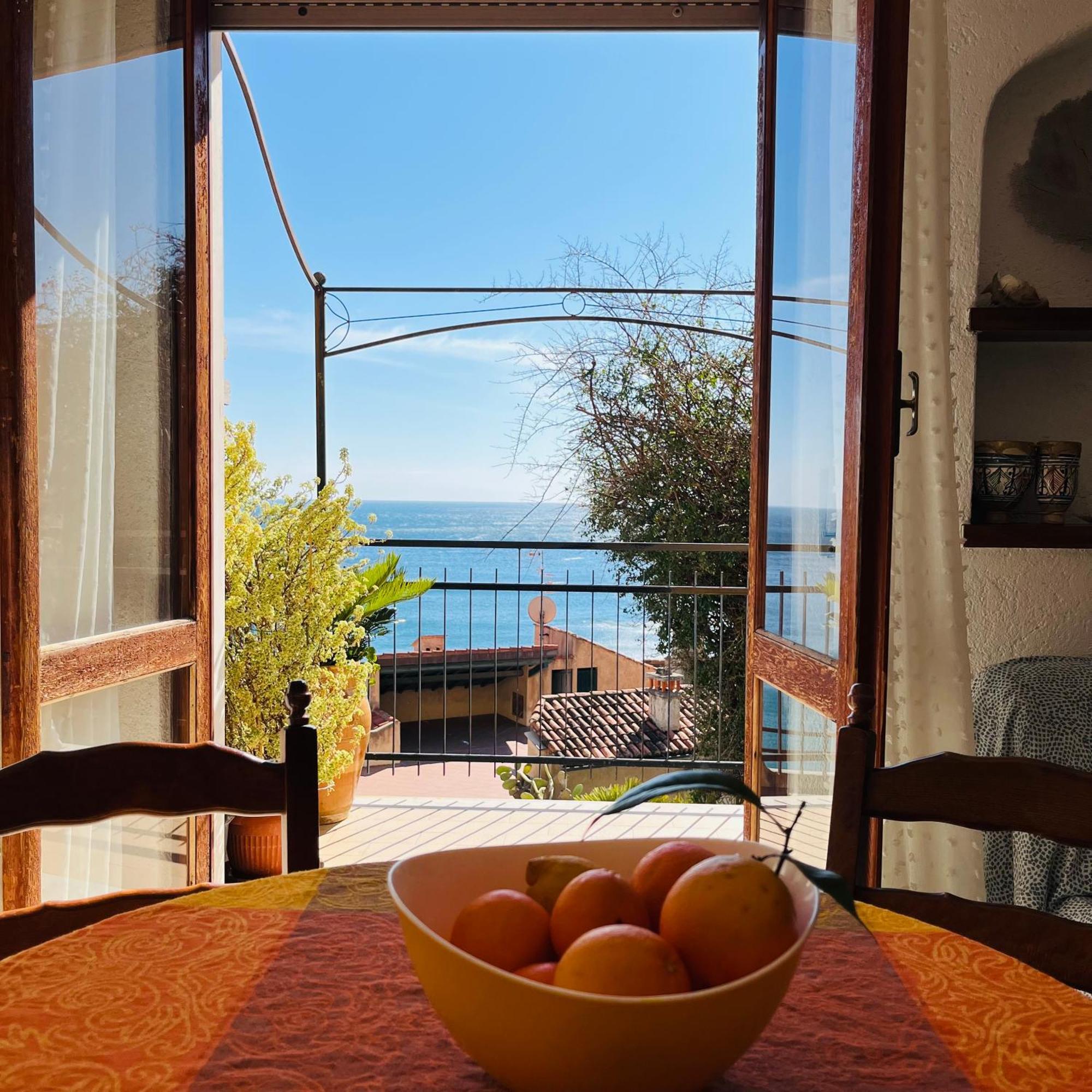 Lo Scoglio Apartment Varigotti Eksteriør billede